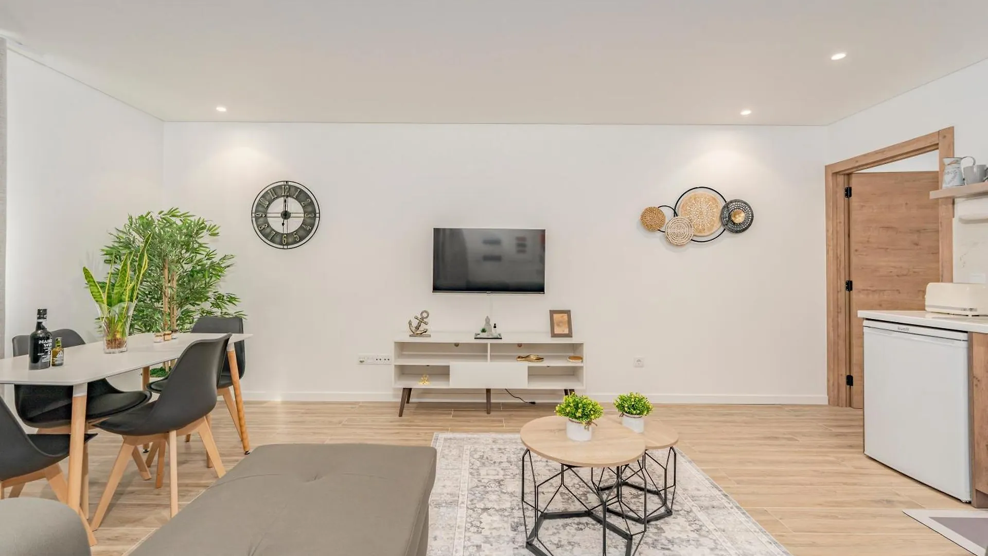 Santiago Apartment Alpine Escape Villa 加乌拉 0*,  葡萄牙